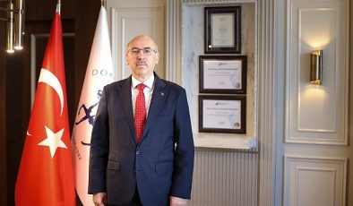 Rektör Vekili Prof. DR. Mahmut Ak: DEÜ İçin Hep Birlikte Yürüyelim